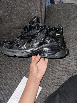 PK God Batch Balenciaga Runner Black review Mauricio 06