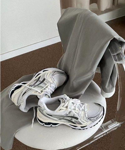 ASICS Gel-Kayano 14 White Midnight 1202A056-109 review Angel Luarca