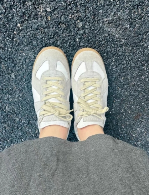 Maison Margiela White Beige S58WS0109 P1895 T1016 reviewed by