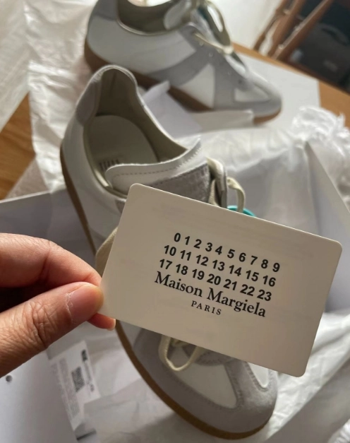 Maison Margiela White Beige S58WS0109 P1895 T1016 reviewed by