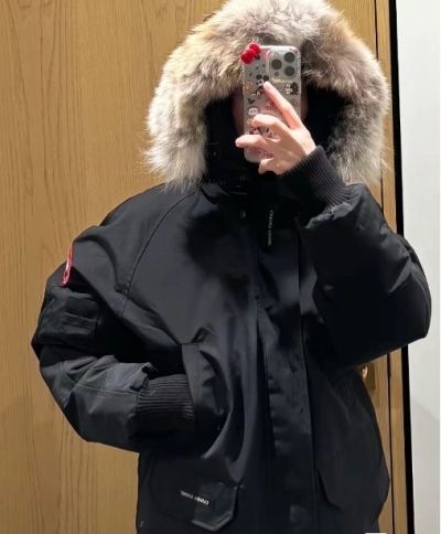   Canada Goose   Short black down jacket review jay naylor