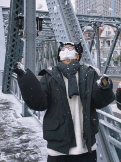   Canada Goose   Short black down jacket review Tajay Palmer