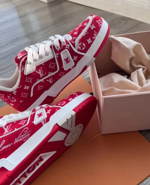 PK God Batch Louis Vuitton Louis Vuitton Trainer Red review 