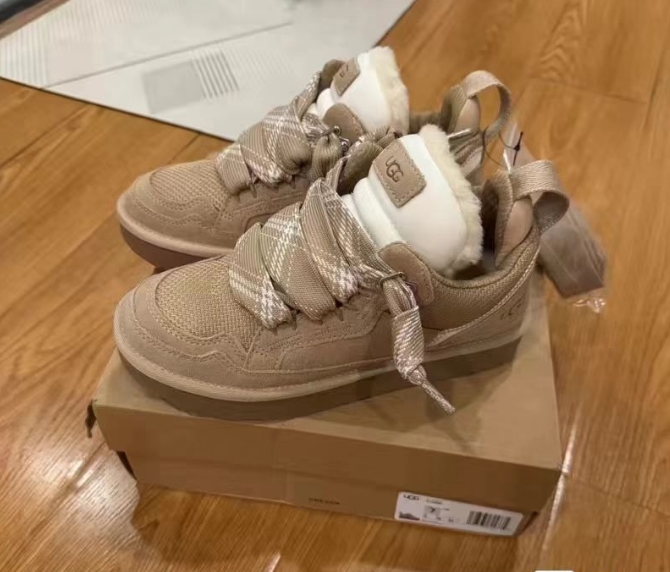 UGG Chestnut Colored Bread Shoes review Hudson Craig