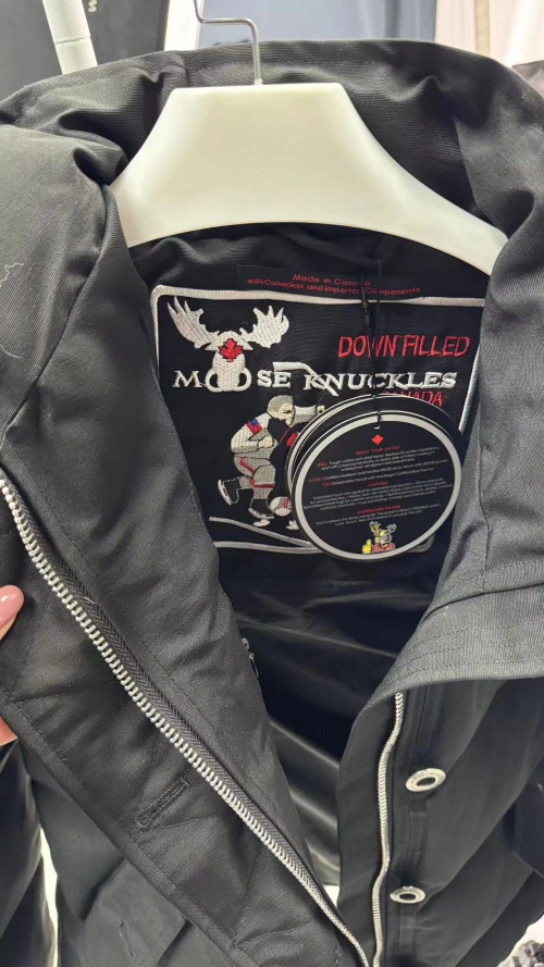  Moose knuckles  Zippered women's down jacket black (NFC) review 