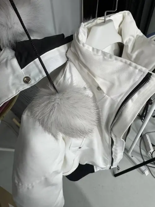 Moose Knuckles White Jacket White Wool Collar (NFC) review 