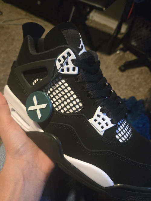 Special offer Batch Air Jordan 4 White Thunder FQ8138-001 review 