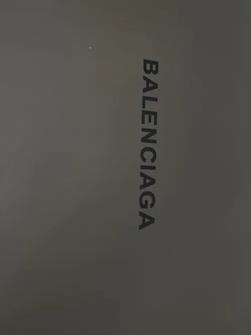 Balenciaga Furry Slides Black Label review 