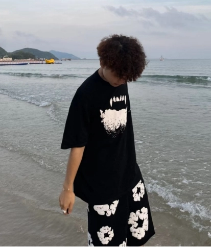 Denim Tears The Cotton Wreath Shorts Black review 