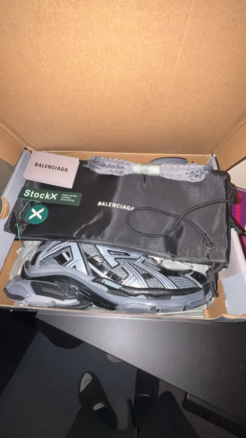 PK God Batch Balenciaga Runner All Black Gray 677402 W3RB2 1515 review 
