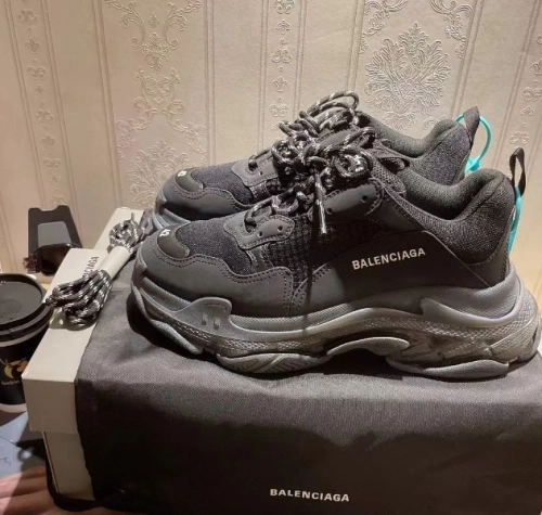 Pkstockx Balenciaga Triple S Black 524039 W06E2 2020 review 
