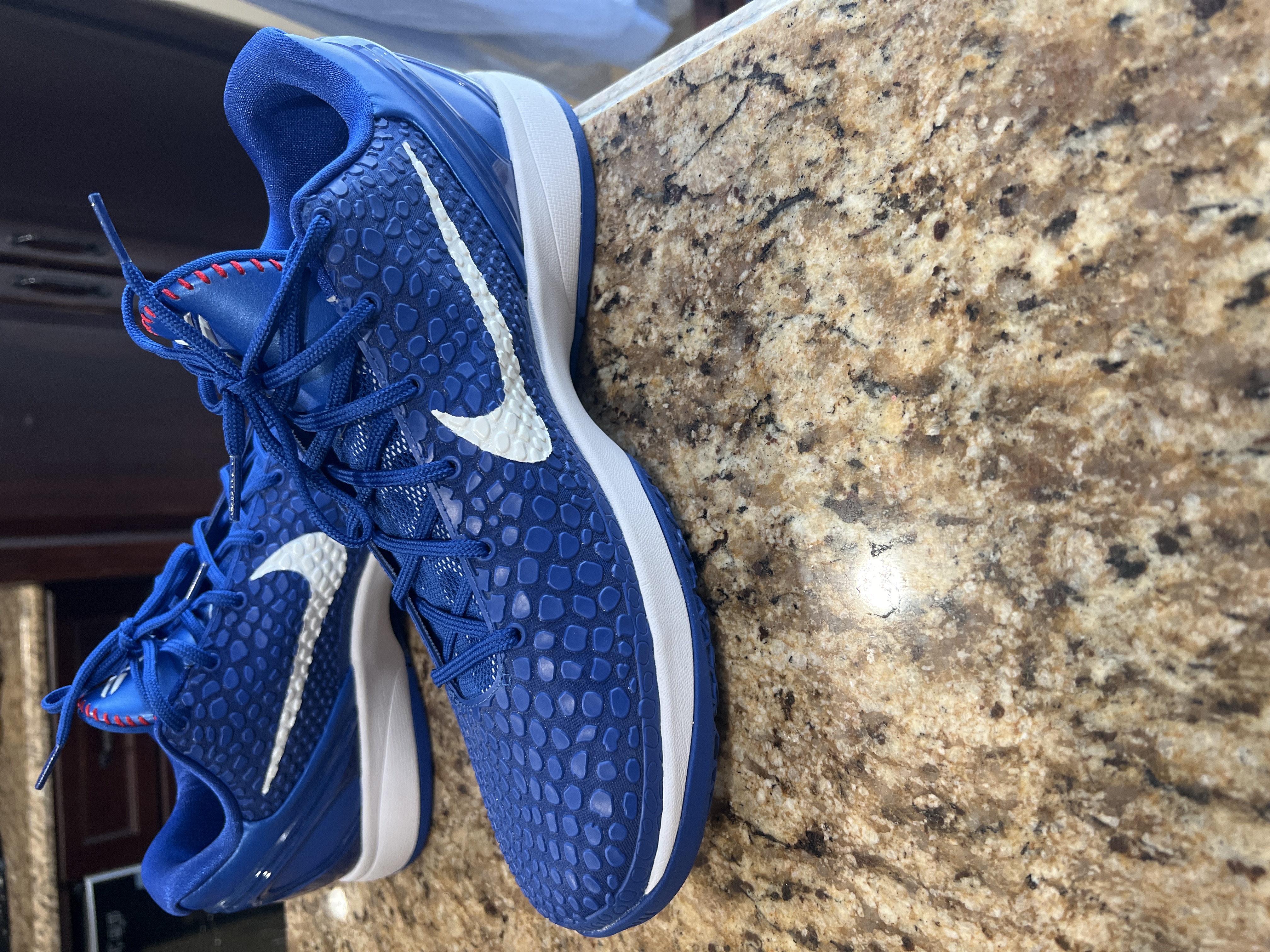 Nike Zoom Kobe 6 Protro 'Dodgers' CW2190-400 review Armani 01