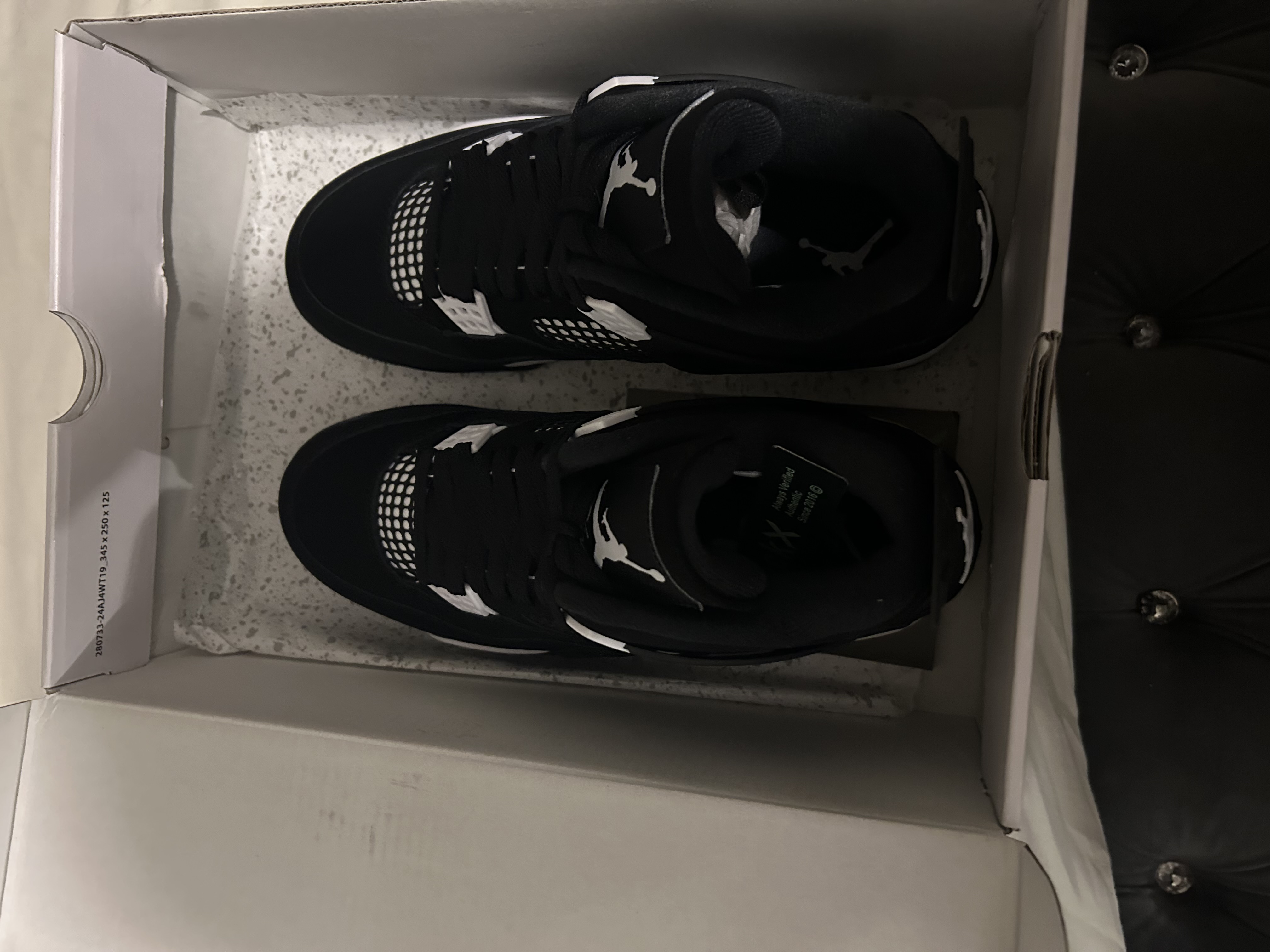 Special offer Batch Air Jordan 4 White Thunder FQ8138-001 review Jdot 01