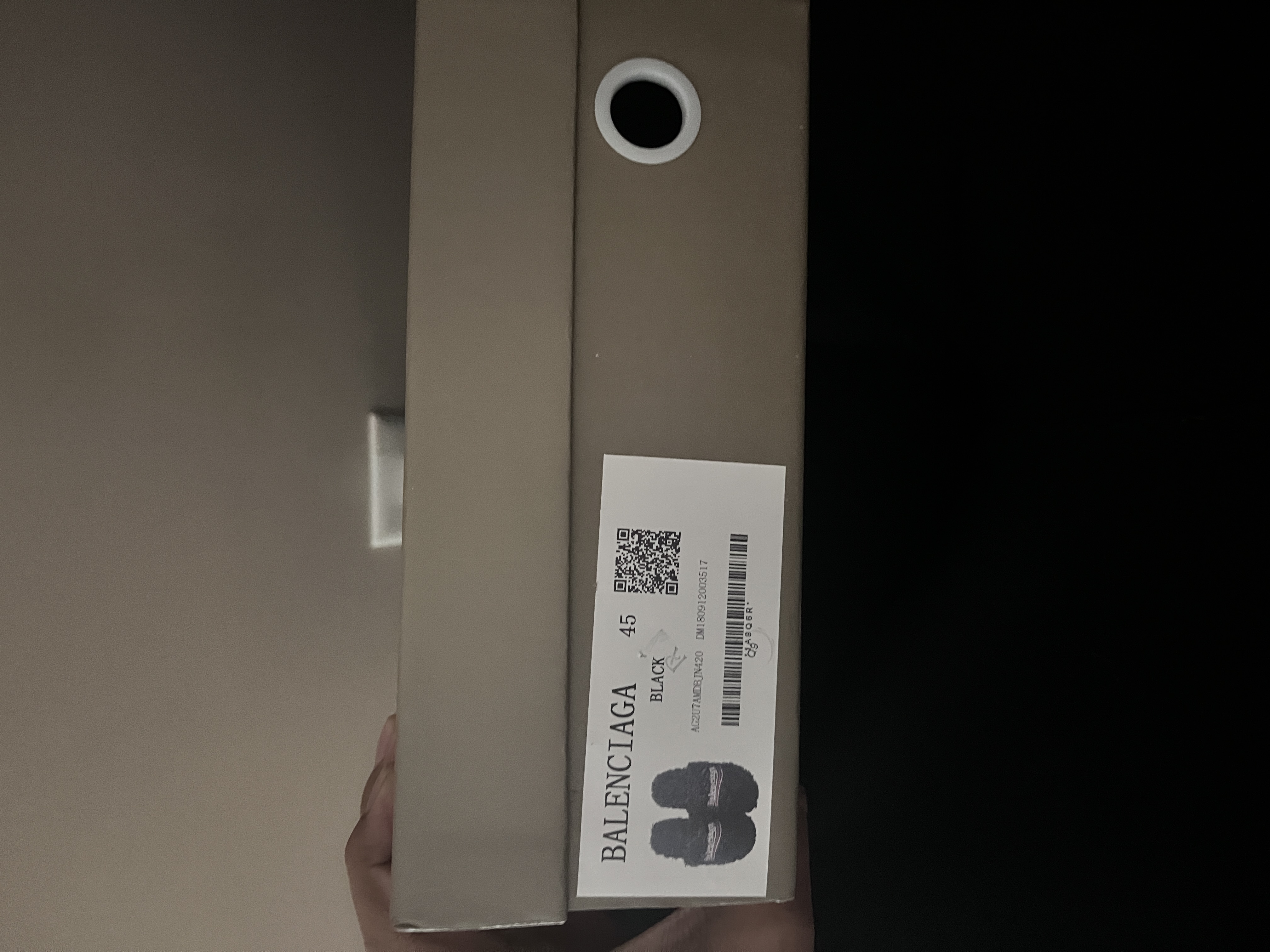 Balenciaga Furry Slides Black Label review 3spanck 02