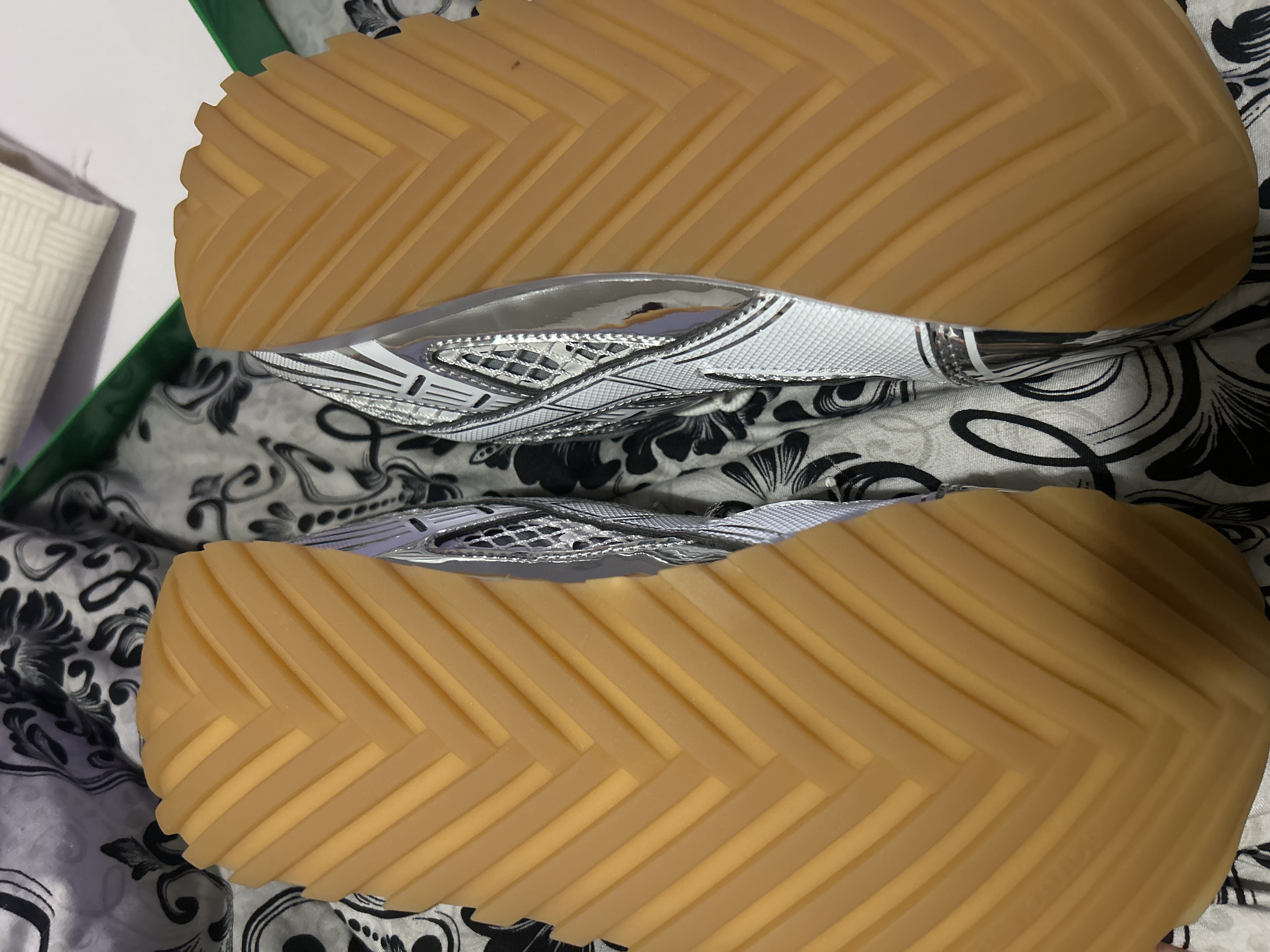 PK God Batch Bottega Veneta Orbit Sneaker Silver review Shxwity 02