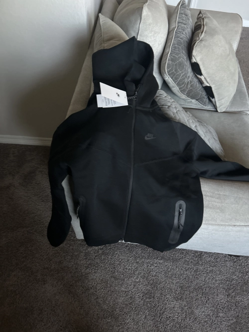 Nike Sportswear Tech Fleece Full-Zip Hoodie & Joggers Set Black review 