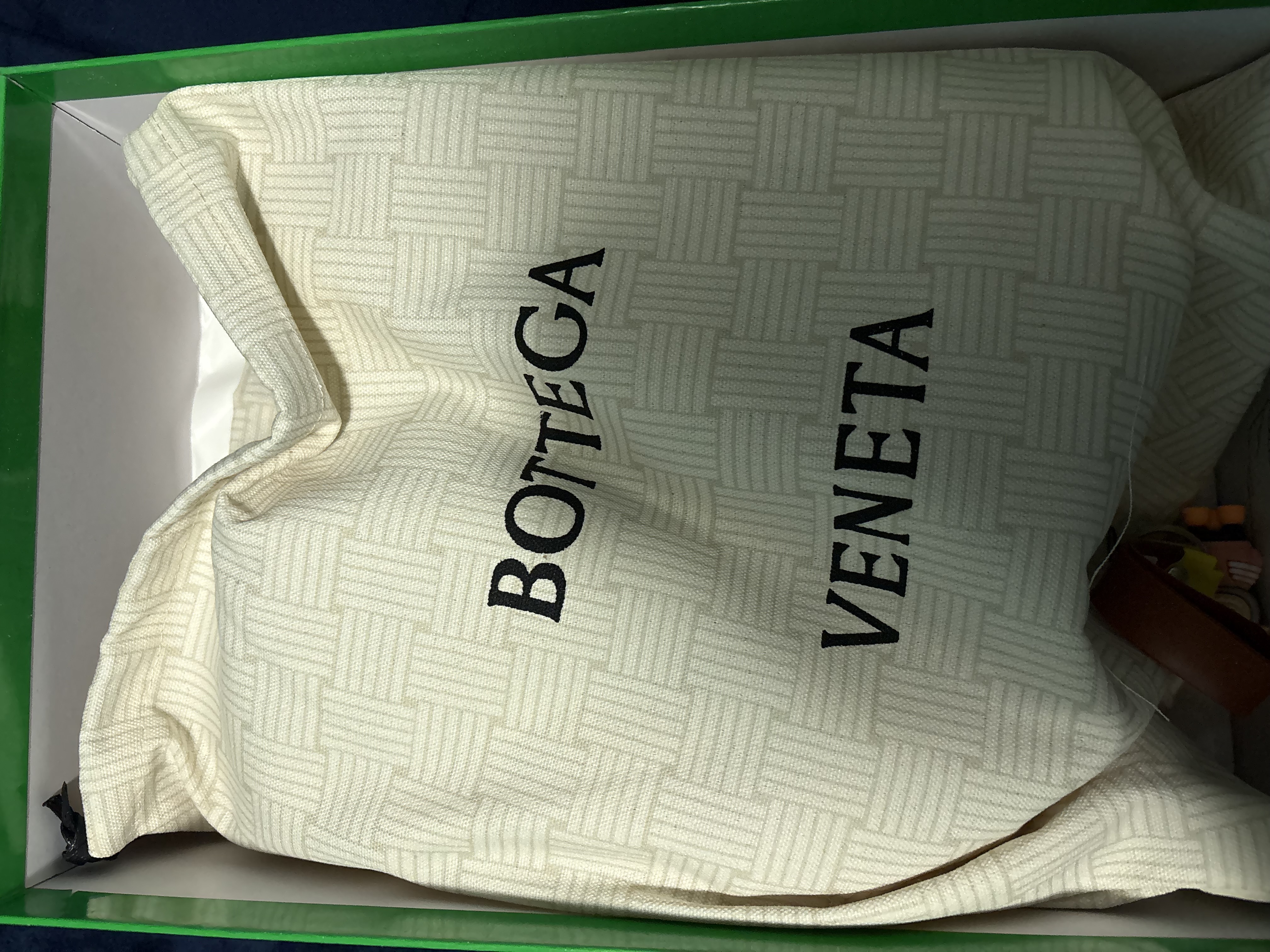 PK God Batch Bottega Veneta Orbit Sneaker Silver review Carter 01