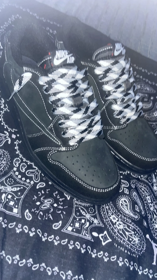 【Flash Sale】Air Jordan 1 Retro Low OG SP Travis Scott Black Phantom DM7866-001 review 