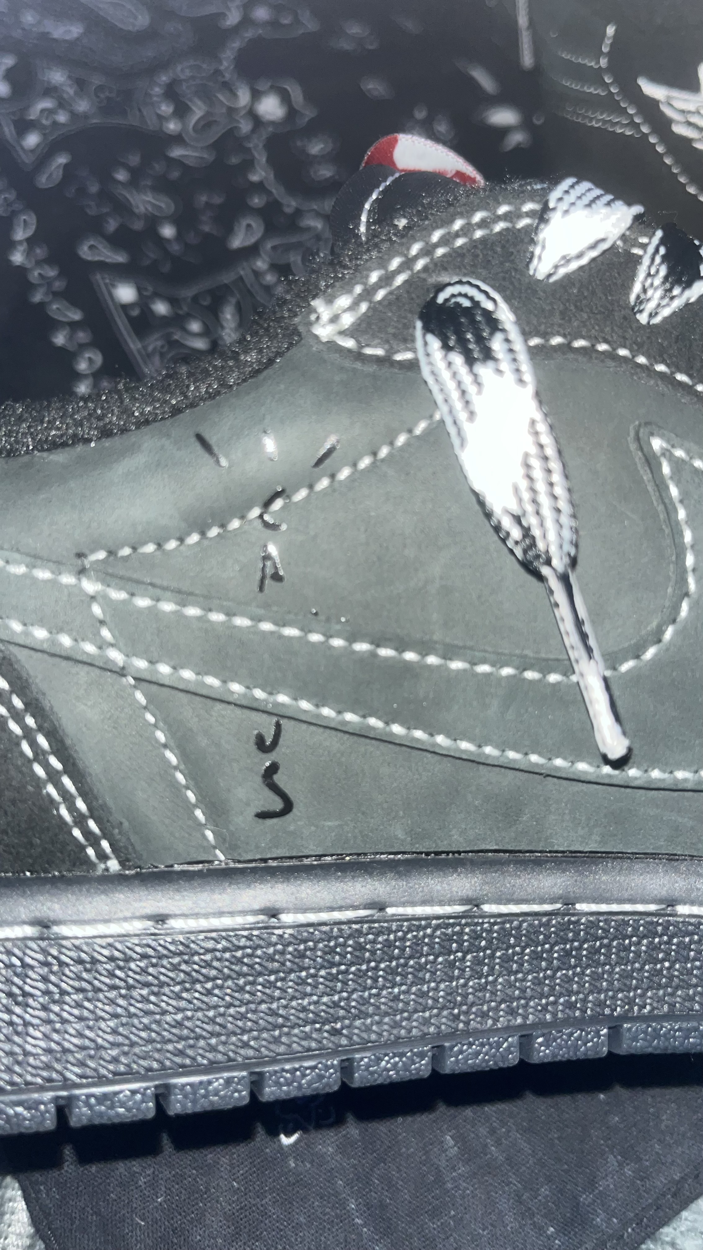 【Flash Sale】Air Jordan 1 Retro Low OG SP Travis Scott Black Phantom DM7866-001 review Gabe 01