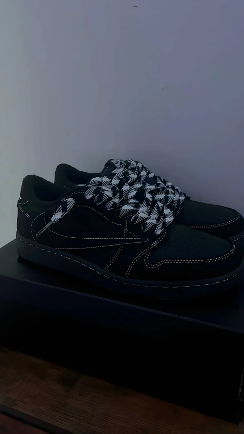 【Flash Sale】Air Jordan 1 Retro Low OG SP Travis Scott Black Phantom DM7866-001 review 