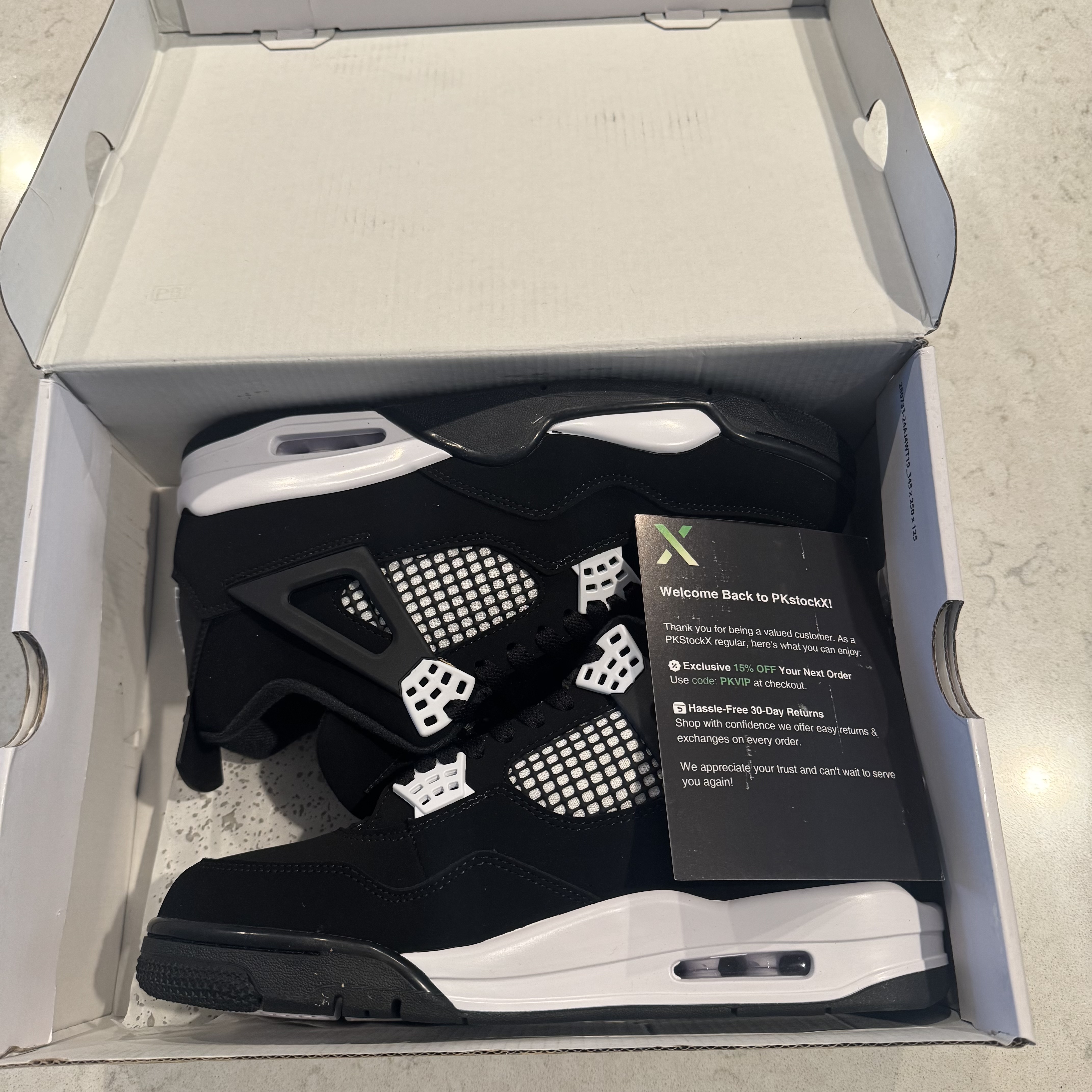 Special offer Batch Air Jordan 4 White Thunder FQ8138-001 review Ekavir Singh 01