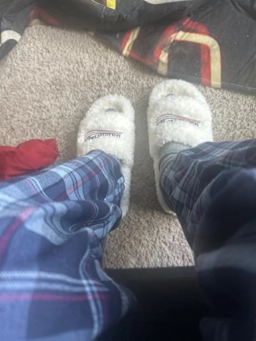 Balenciaga Furry Slides White review 
