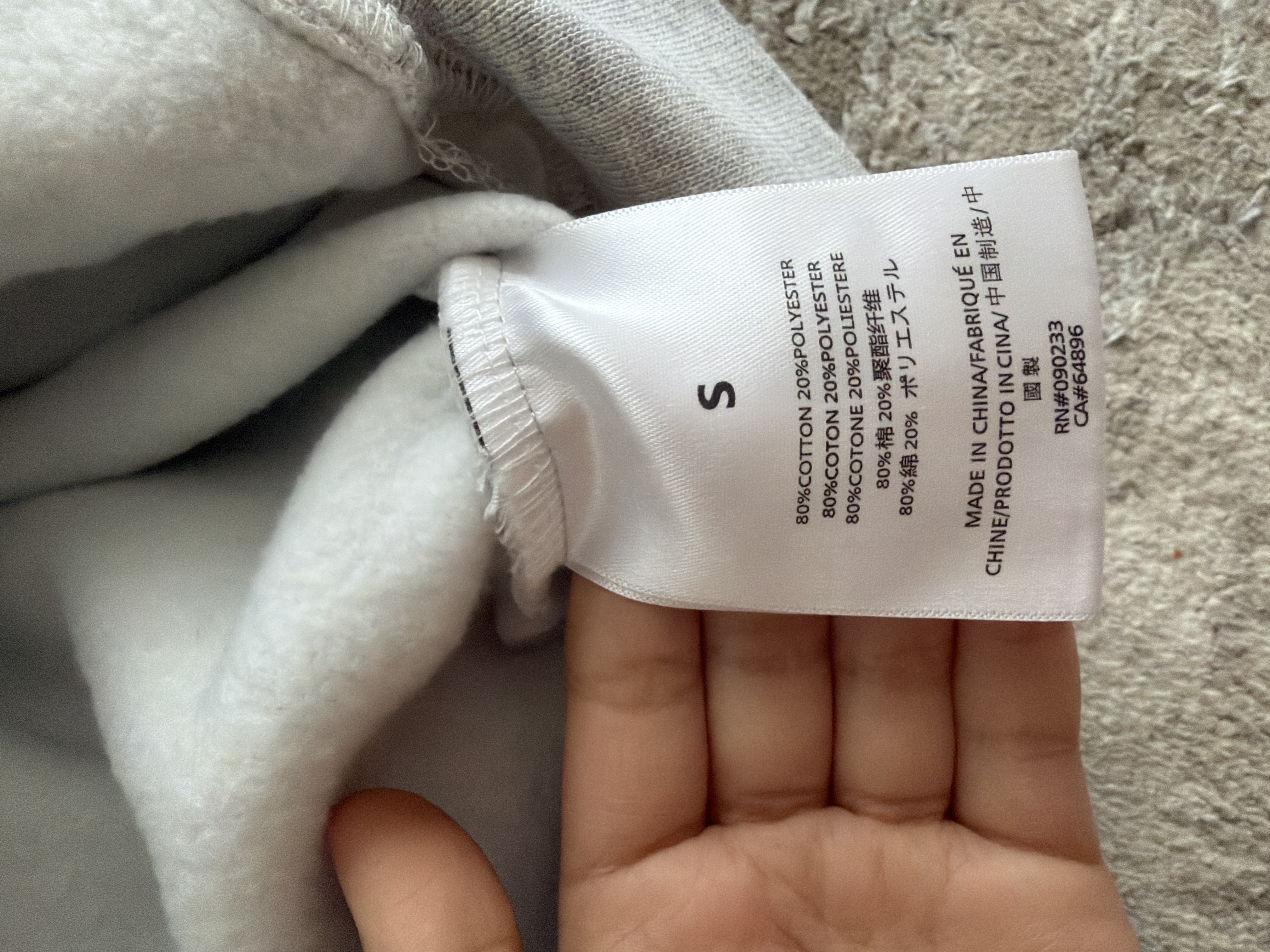 Fear of God Essentials Pullover Hoodie Light Heather Oatmeal review Kellum 04