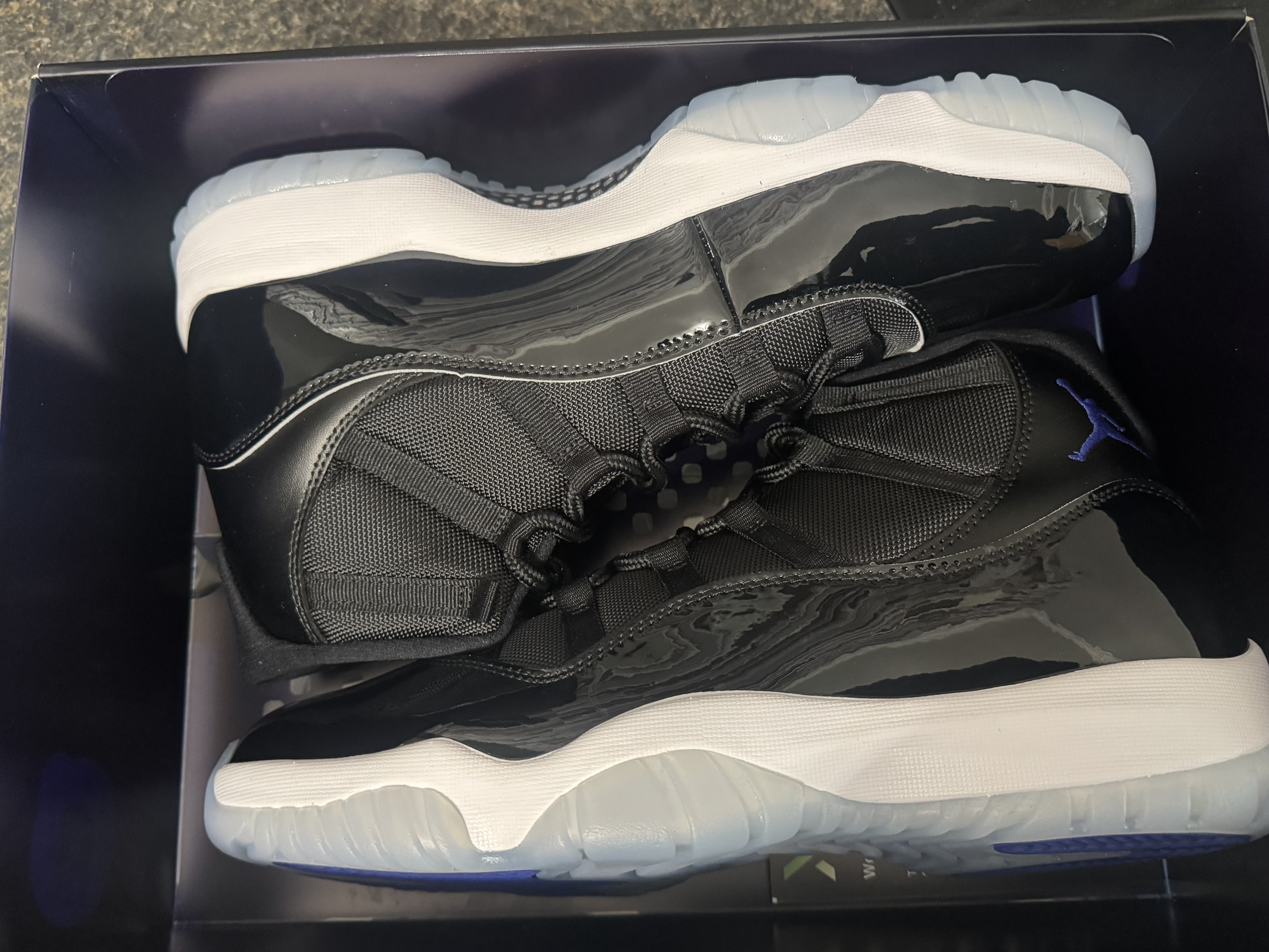 LJR Air Jordan 11 Retro Space Jam 378037-003 review Ju 02