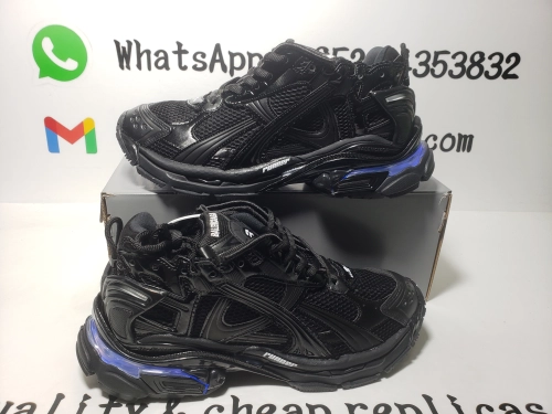 PK God Batch Balenciaga Runner Black LED reviewed by