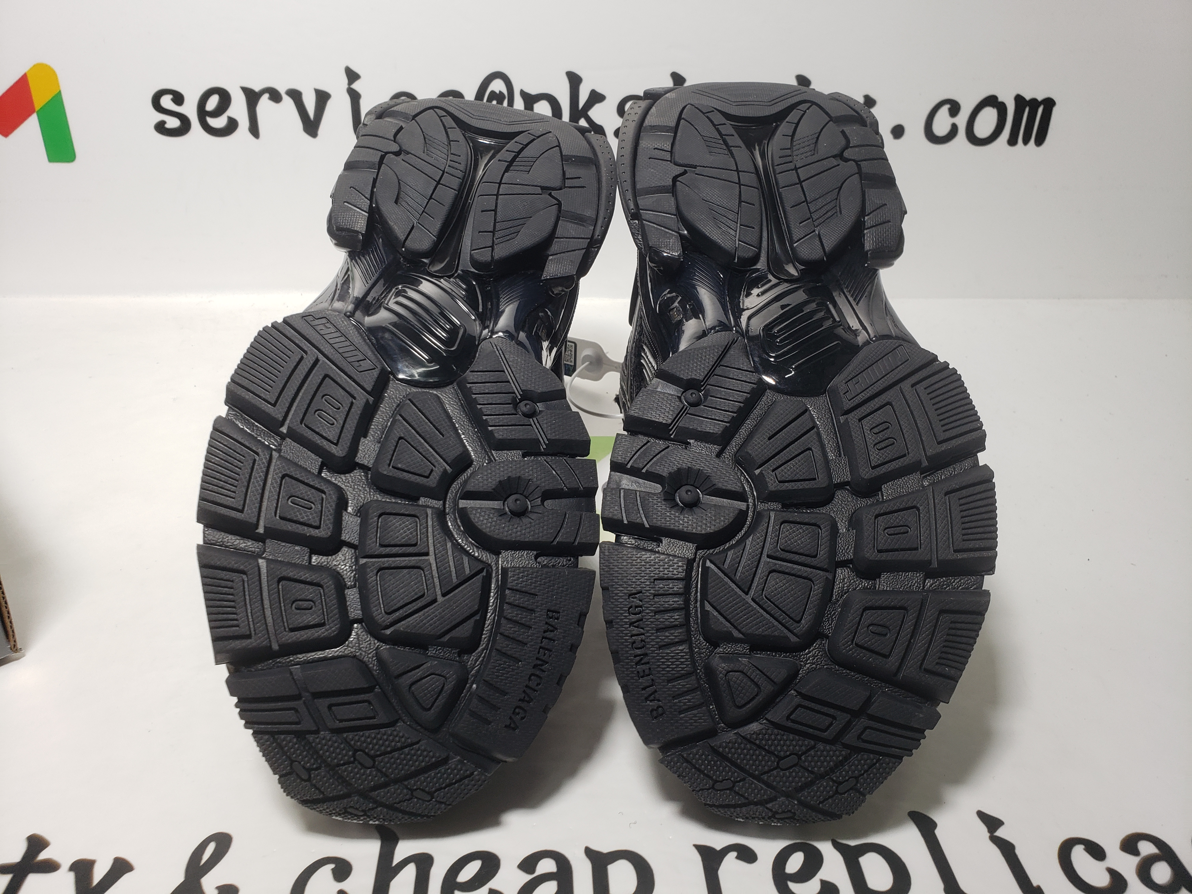 PK God Batch Balenciaga Runner Black LED review D*** 04