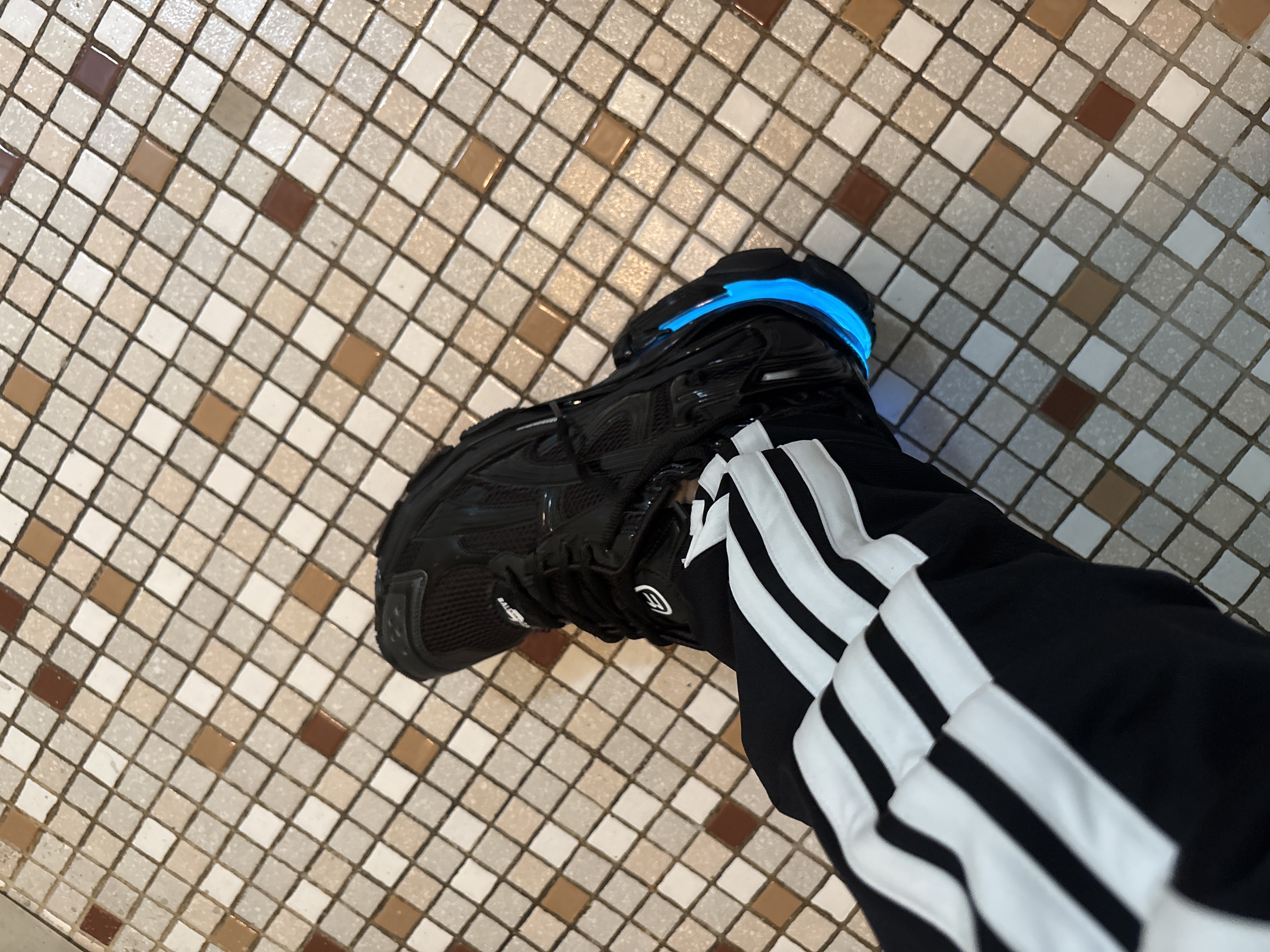 PK God Batch Balenciaga Runner Black LED review ANDREW 00