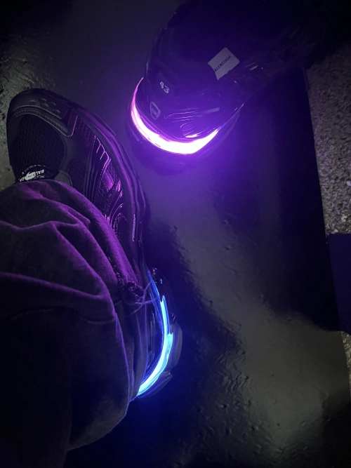 PK God Batch Balenciaga Runner Black LED reviewed by