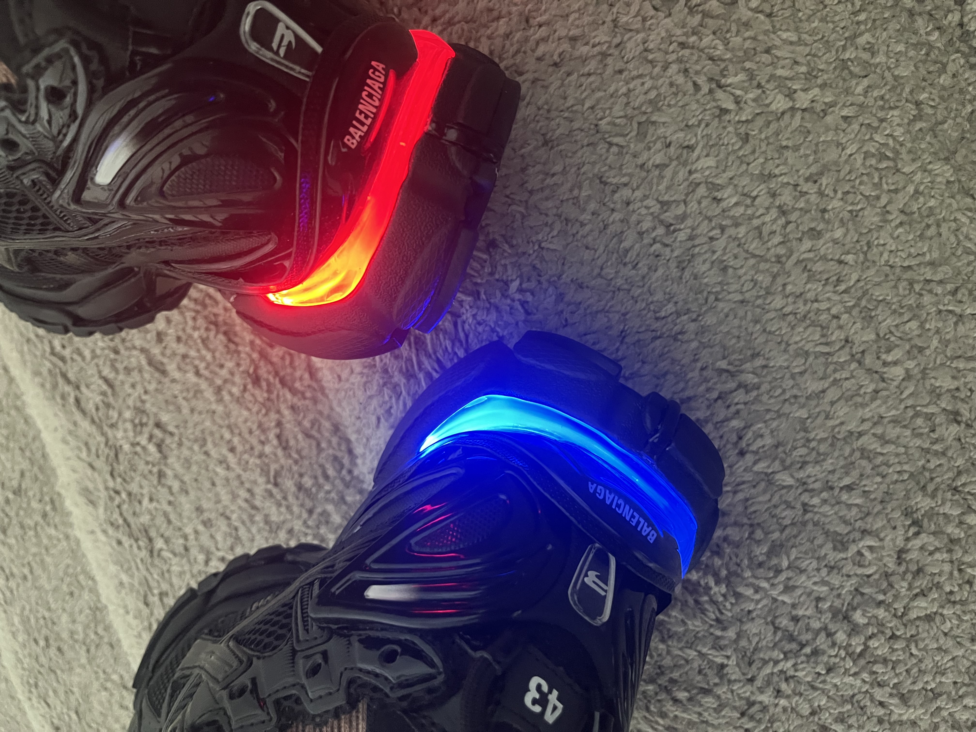 PK God Batch Balenciaga Runner Black LED review Zahir 01