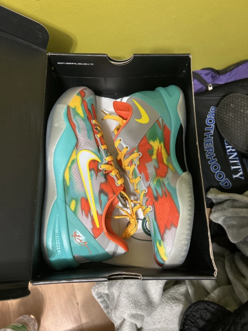 NIKE Kobe 8 System GC Venice Beach 555286-002 reviewed by