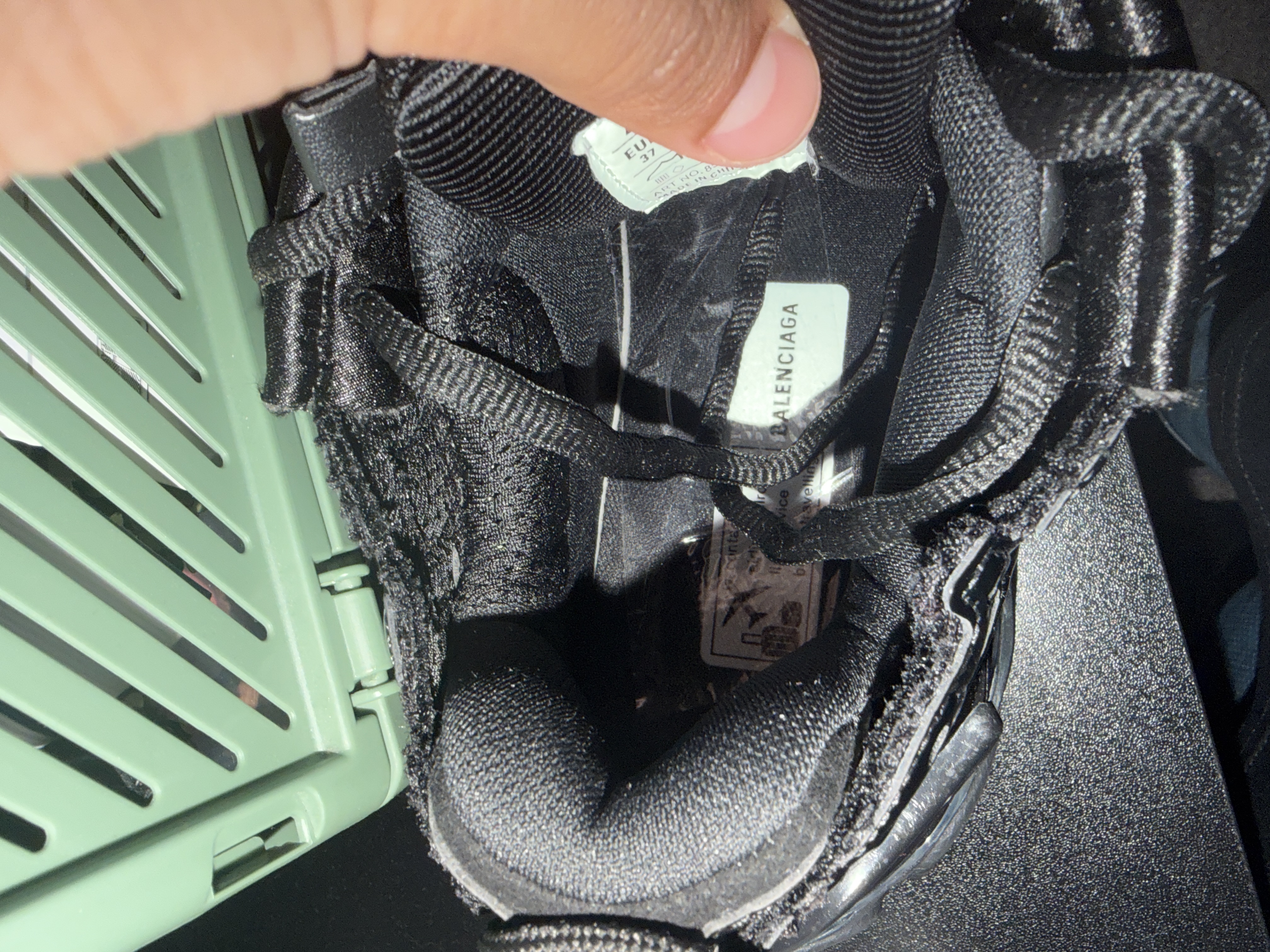 PK God Batch Balenciaga Runner Black LED review ? 03