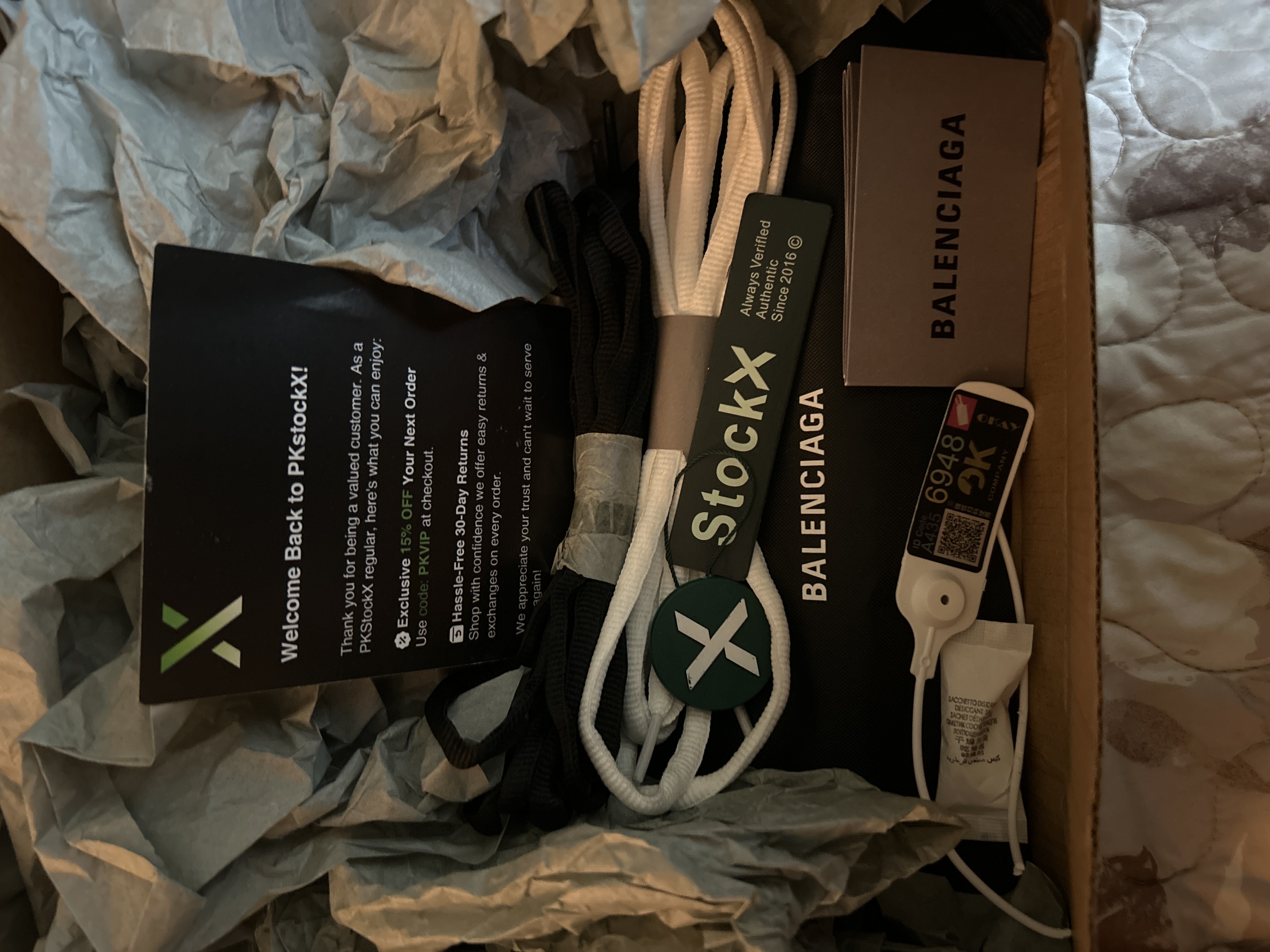 PK God Batch Balenciaga Runner Black LED review Unknown 02