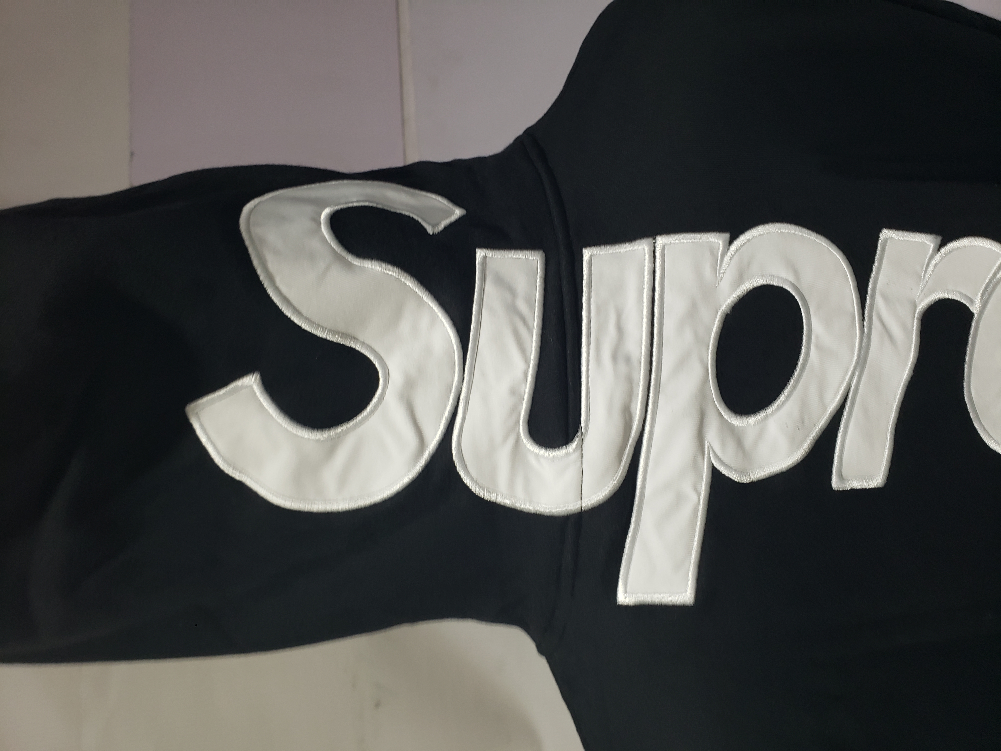 Supreme Satin Appliqué Tracksuit Black review Daniellys Gonzalez 04