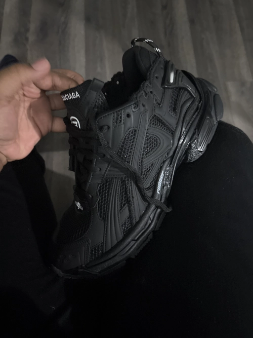 PK God Batch Balenciaga Runner Matte Black 772774W3RBT1000 reviewed by