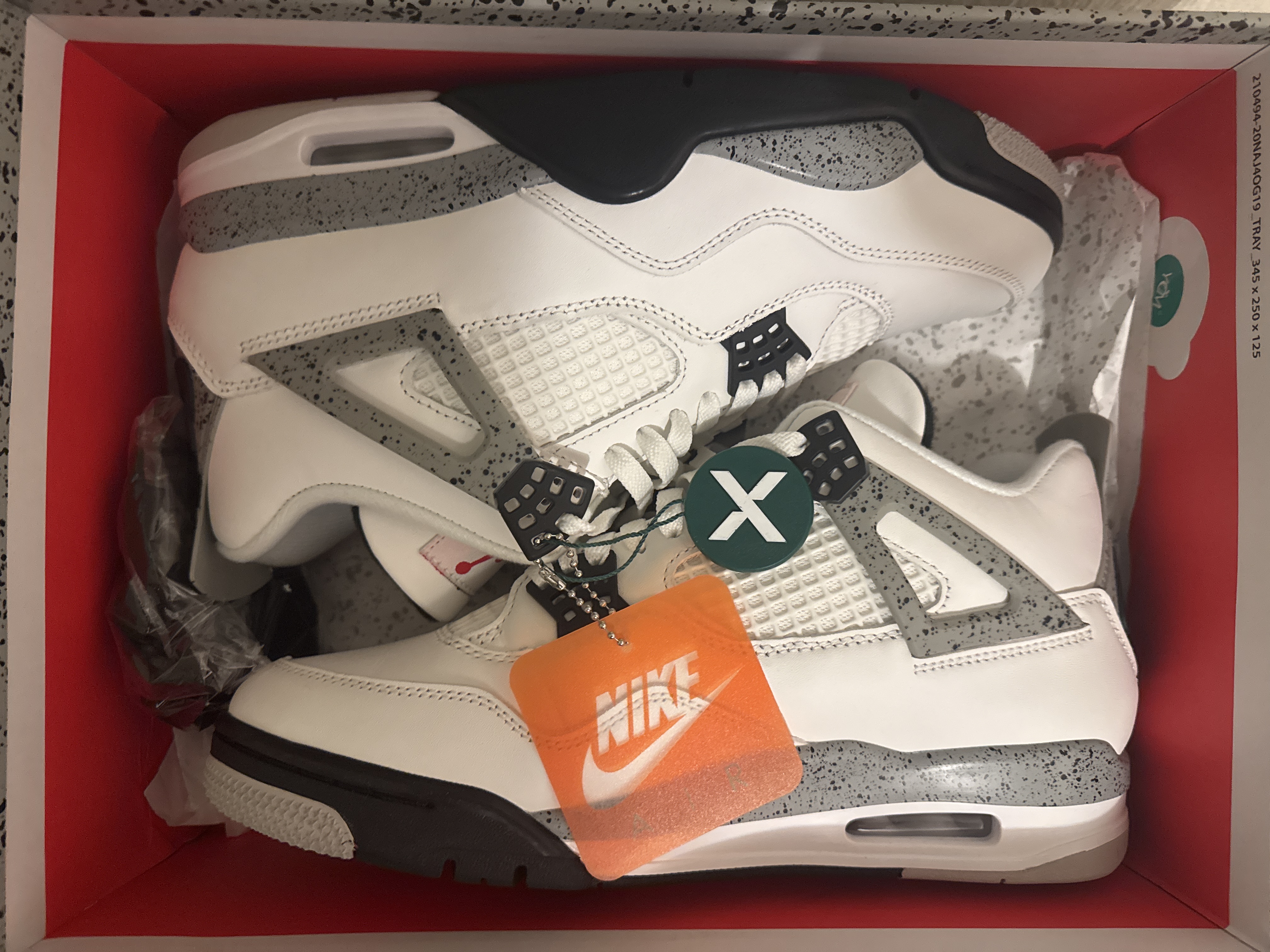 PK God Batch Air Jordan 4 Retro White Cement (2025) FV5029-100 review Carlos