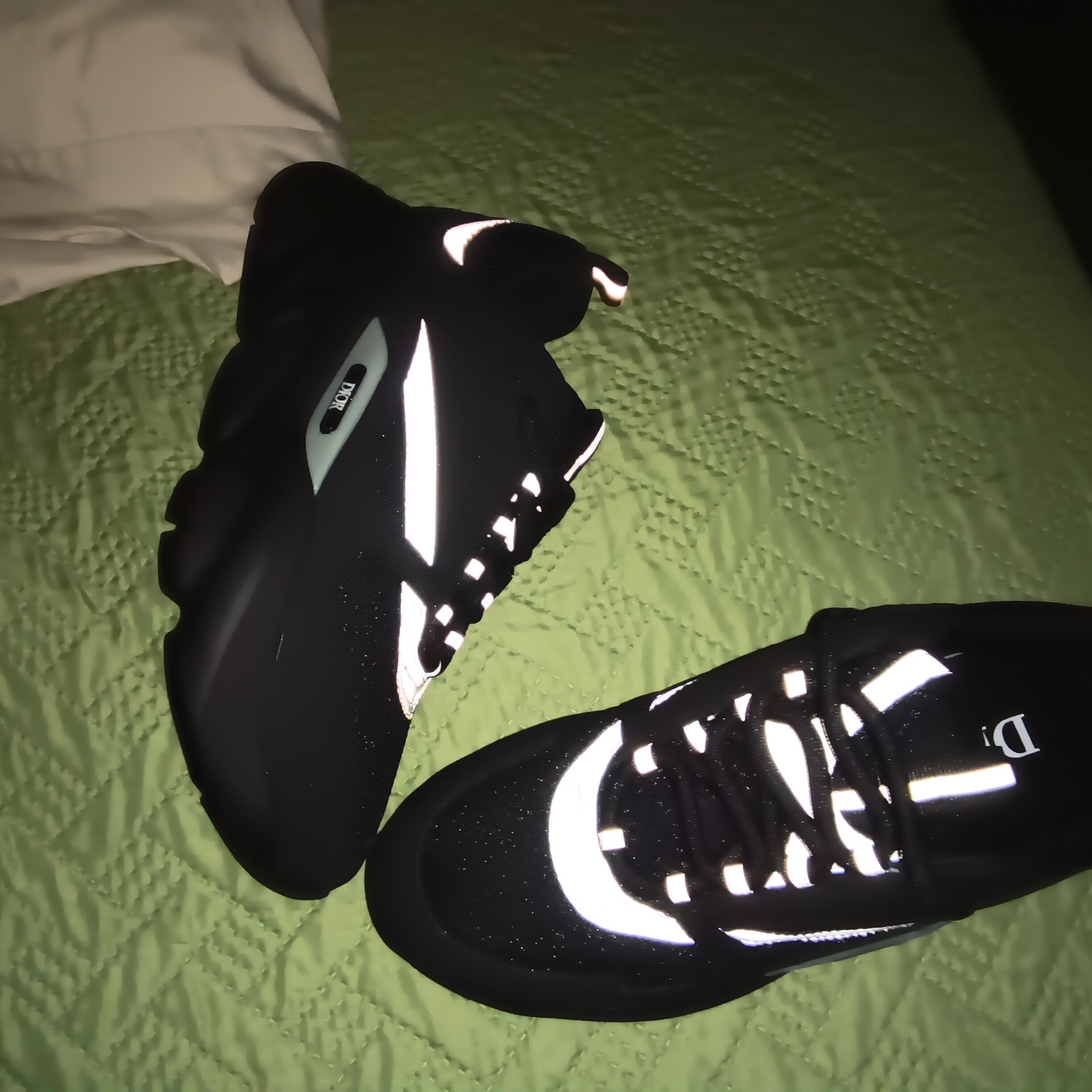 PK God Batch Dior B22 Black Silver 3SN231ZNG_H969 review Angel Saul
