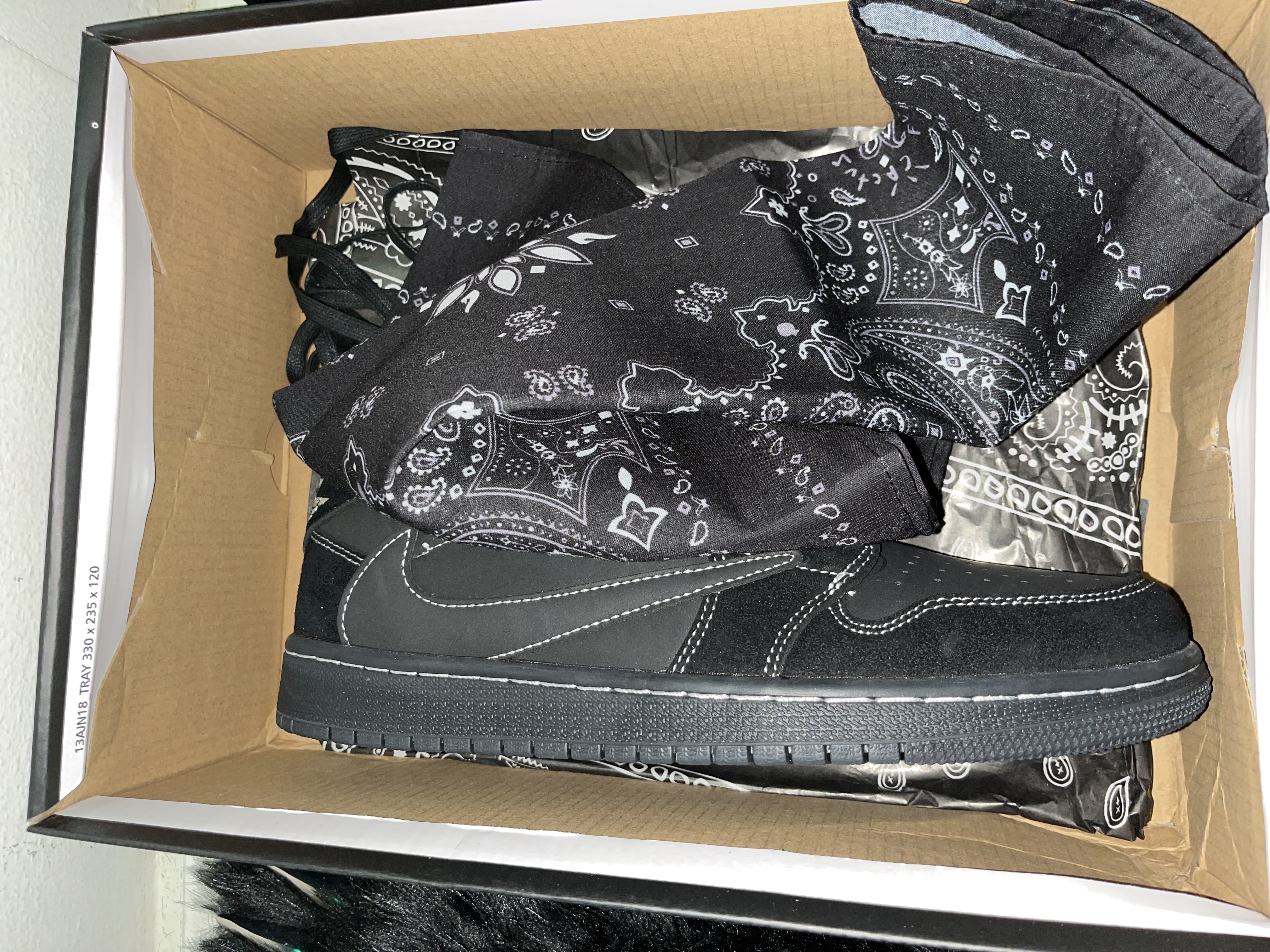 【Flash Sale】Air Jordan 1 Retro Low OG SP Travis Scott Black Phantom DM7866-001 review Fazeriah 02