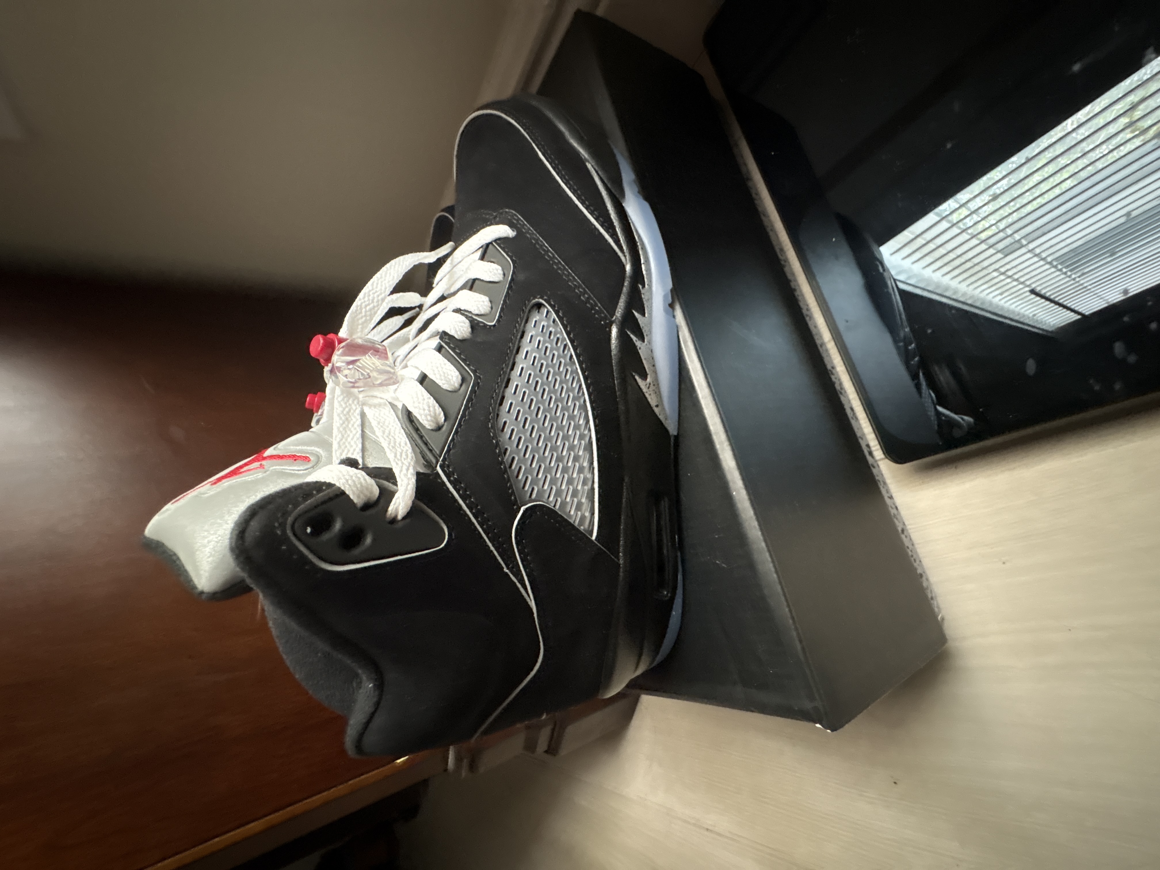 PK God Batch Air Jordan 5 Retro OG Black Metallic Reimagined HF3975-001 review 12345 01