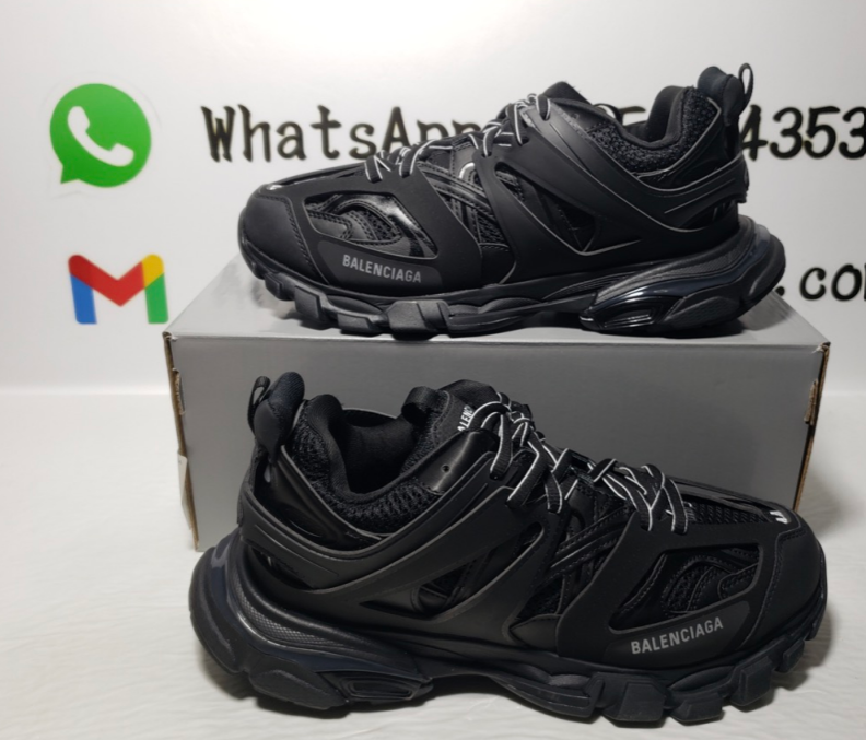 Balenciaga Track Black 555032 W1GB7 1000 (NO LED) review John Johnson 04