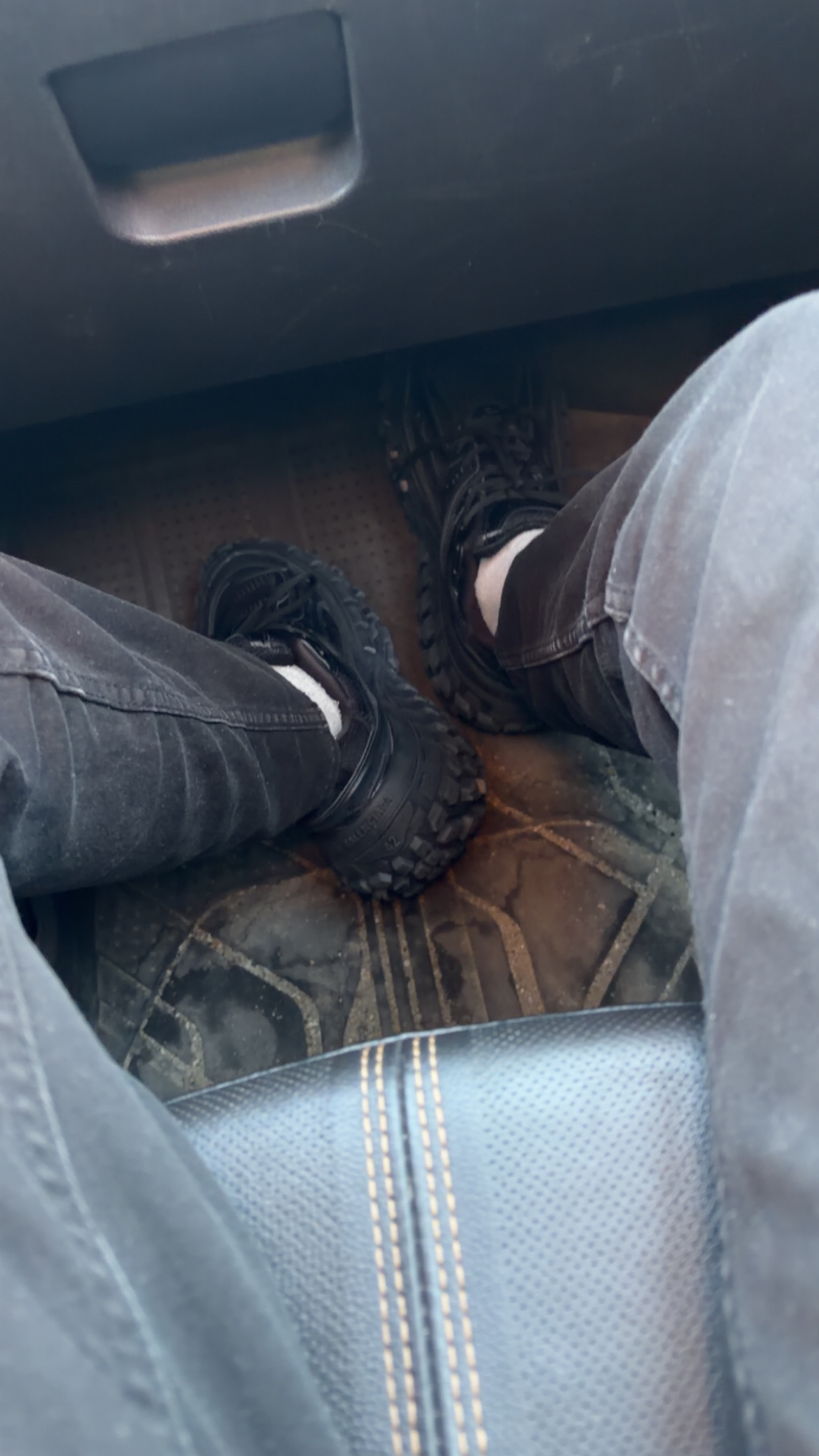 PK God Batch Balenciaga Defender Sneakers Black 685613 W2RA6 1000 review Soap