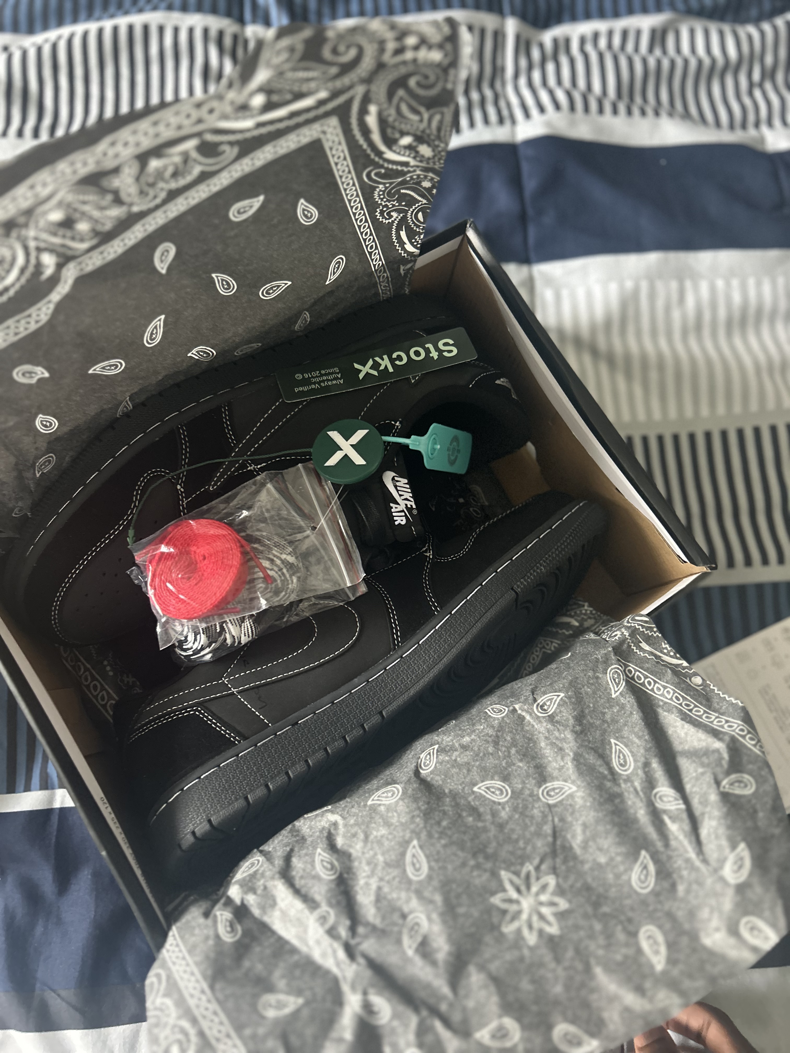 【Flash Sale】Air Jordan 1 Retro Low OG SP Travis Scott Black Phantom DM7866-001 review Malykai 03