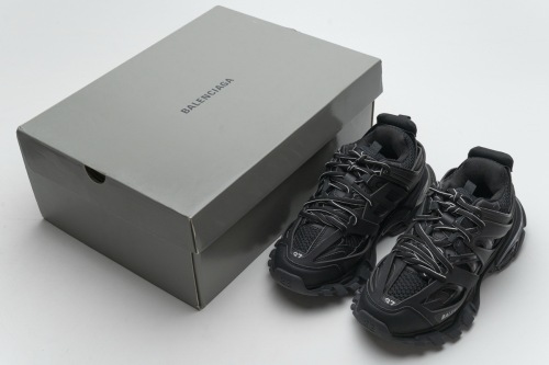 How about the quality of the reps Balenciaga sneaker on the market?