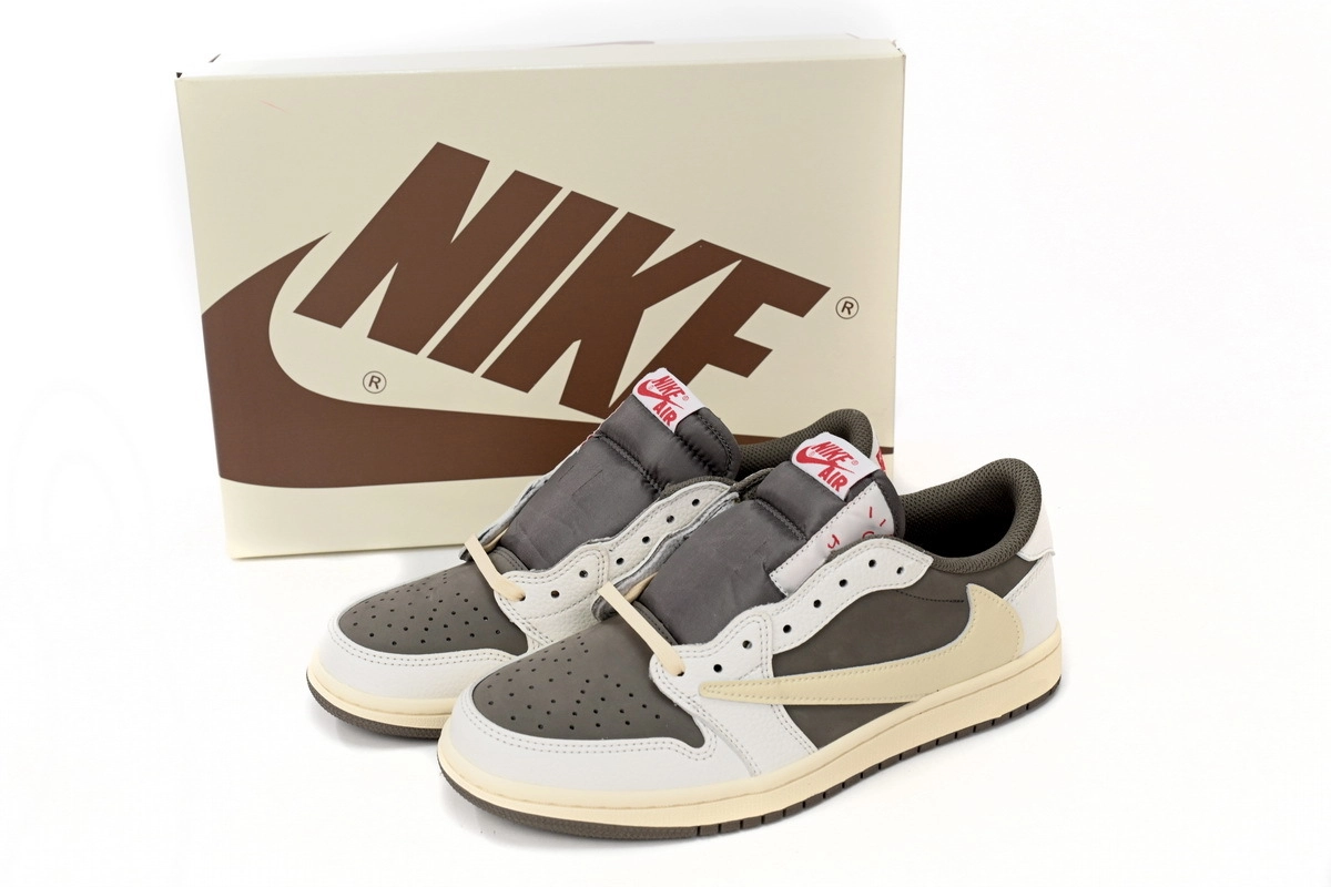 Feedback For LJR Batch Travis Scott x Air Jordan 1 Low White Brown Barb   From PkStockX Customers
