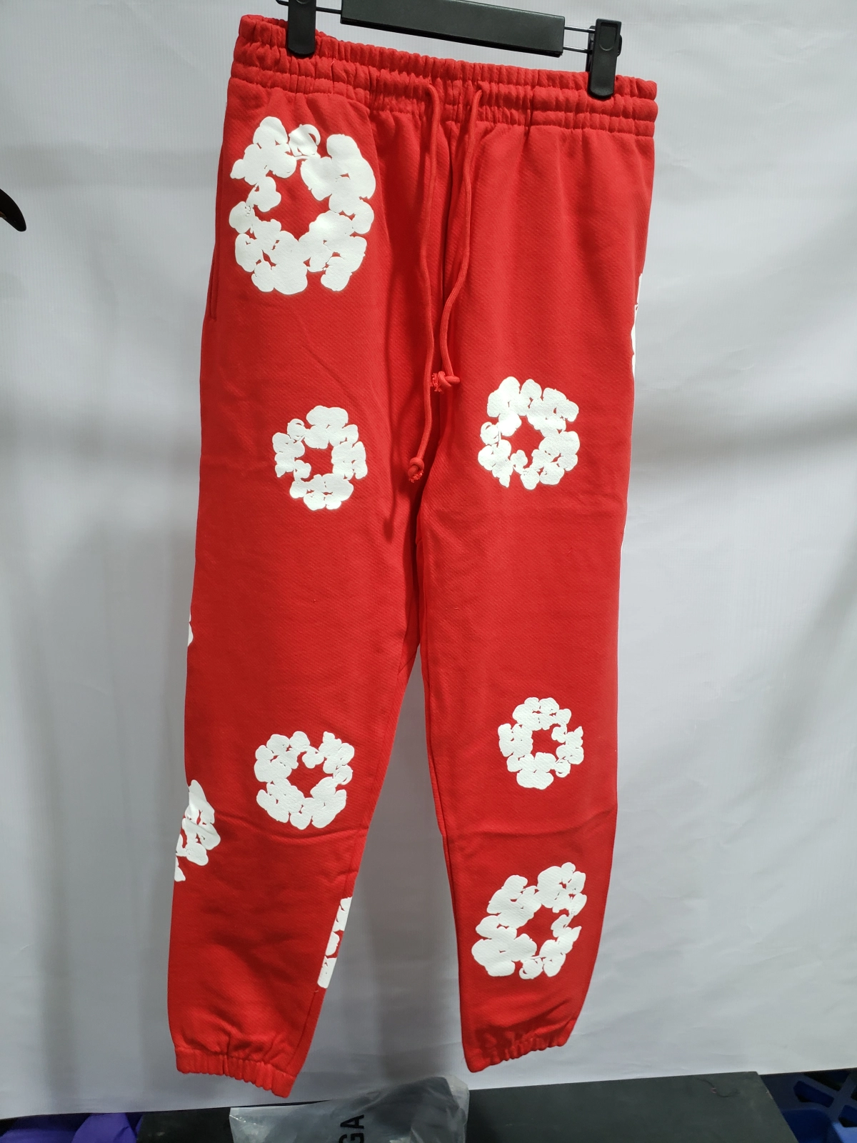 QC Photos For Denim Tears The Cotton Wreath Sweatpant Red