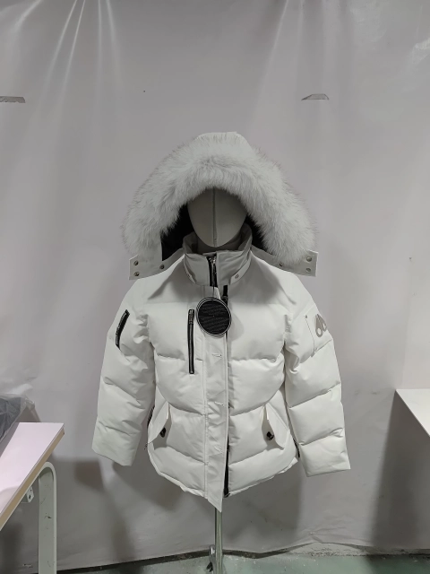 Moose knuckles Zippered women's down jacket white (NFC)