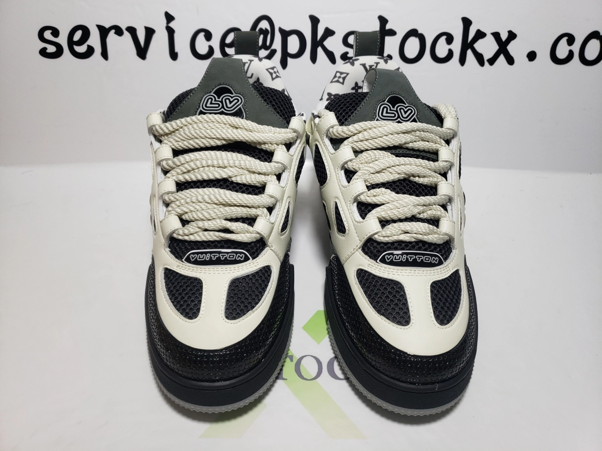 PK God Batch LOUIS VUITTON Leather lace up Fashionable Board Shoes 